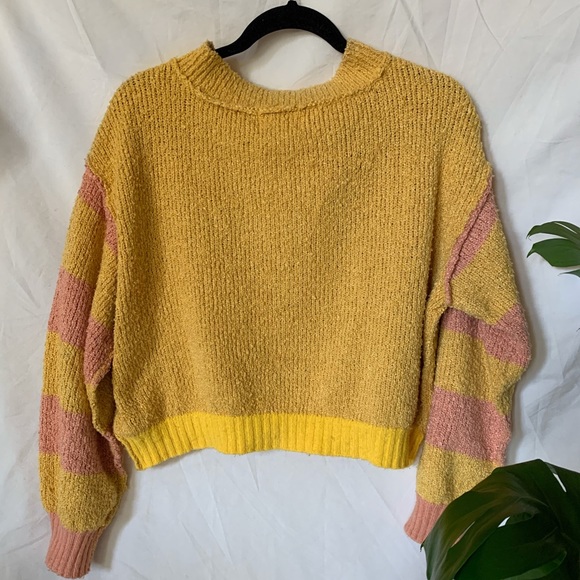 Urban Outfitters Baggy Knit V-neck Sweater - Picture 5 of 5